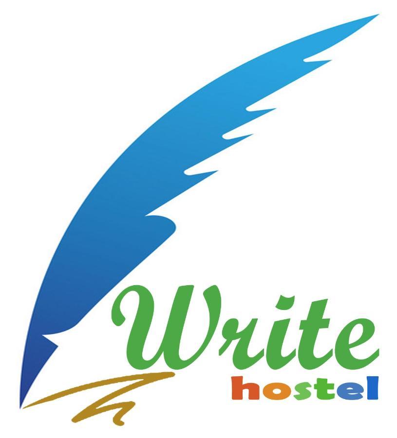 Write Hostel Batununggul Exterior photo